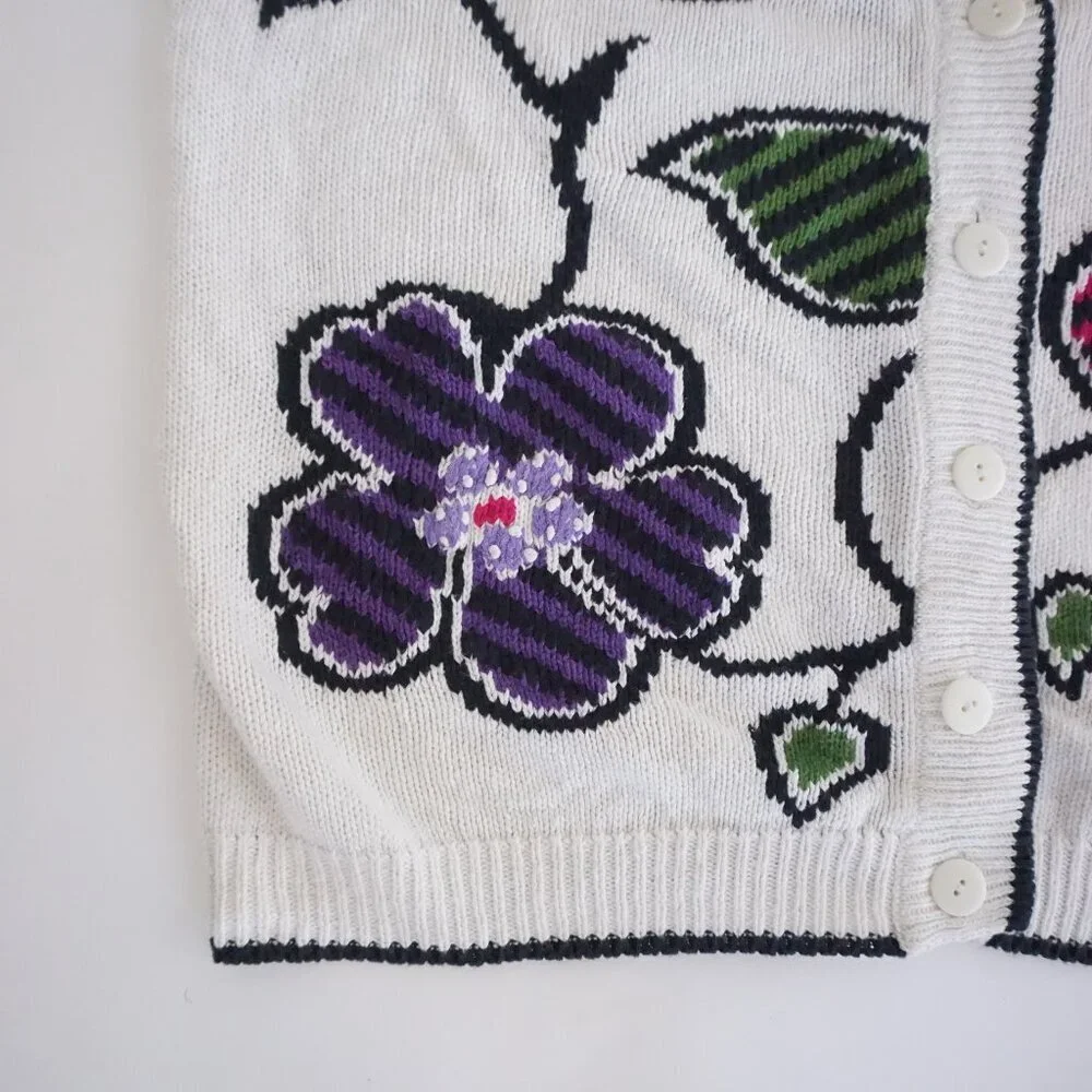Vintage Herman Geist White Cotton Cardigan Floral Embroidered Grandmacore M - Picture 8 of 11